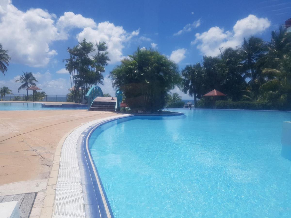 Caraibes Apparts-Resorts Sainte-Anne  Buitenkant foto