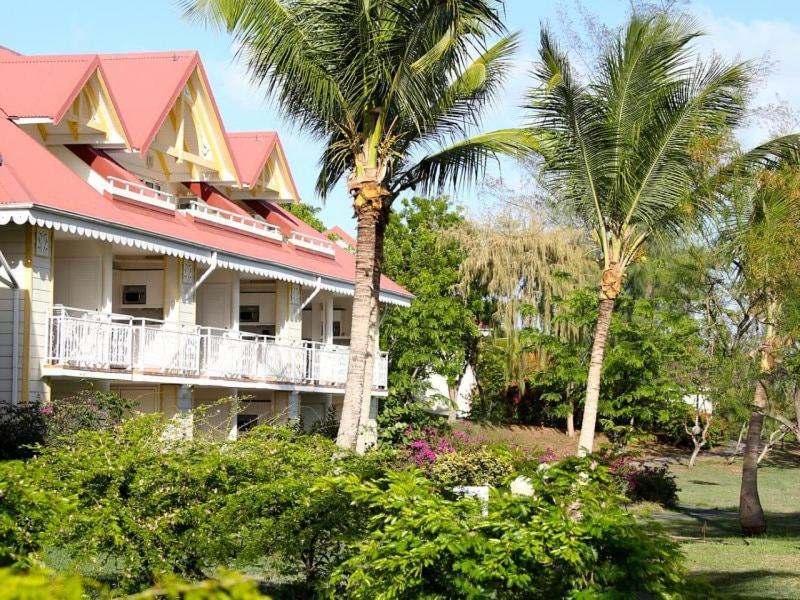 Caraibes Apparts-Resorts Sainte-Anne  Buitenkant foto